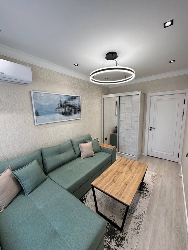 Продается 5ти ком квартира на Ц-6, ор-р: Финансовый институт, 93,8 м² Продается 5ти ком квартира на Ц-6, ор-р: Финансовый институт, 93,8 м²