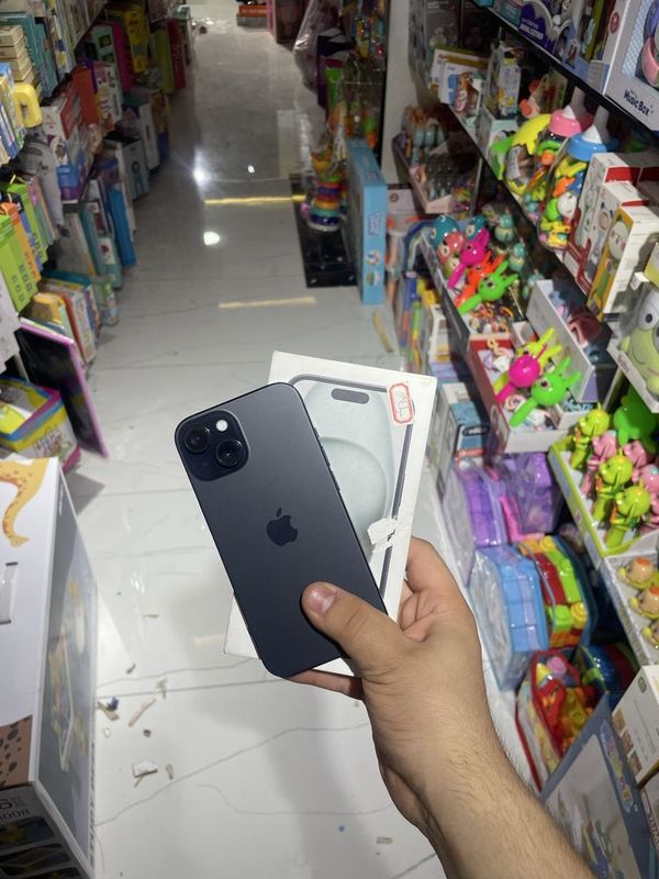 Iphone 15 98% black Iphone 15 98% black