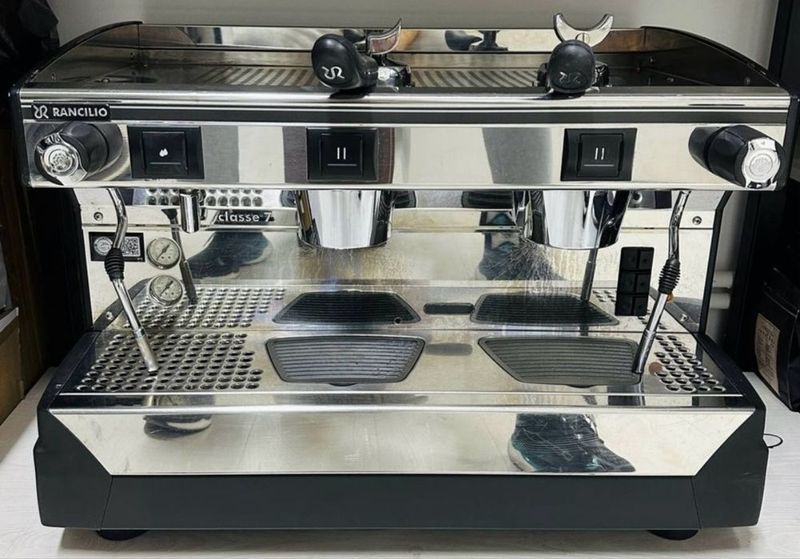 Продаётся кофемашина Rancilio Classe 7 Italy кофе машина !!! Продаётся кофемашина Rancilio Classe 7 Italy кофе машина !!!