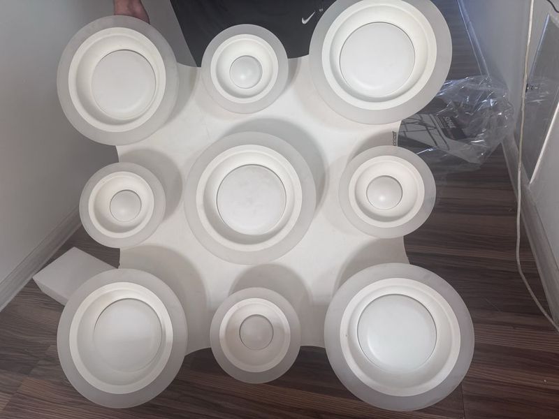Продаю люстра не дорога новый Продаю люстра не дорога новый