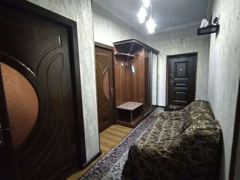 Ижарага 3 хонали хонадон