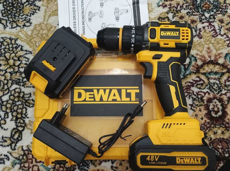 DeWalt шуруповёрт