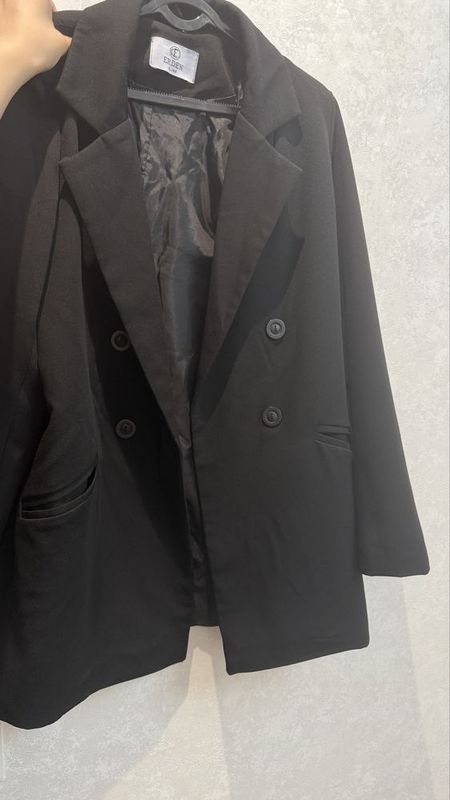Продам женский пиджак Продам женский пиджак