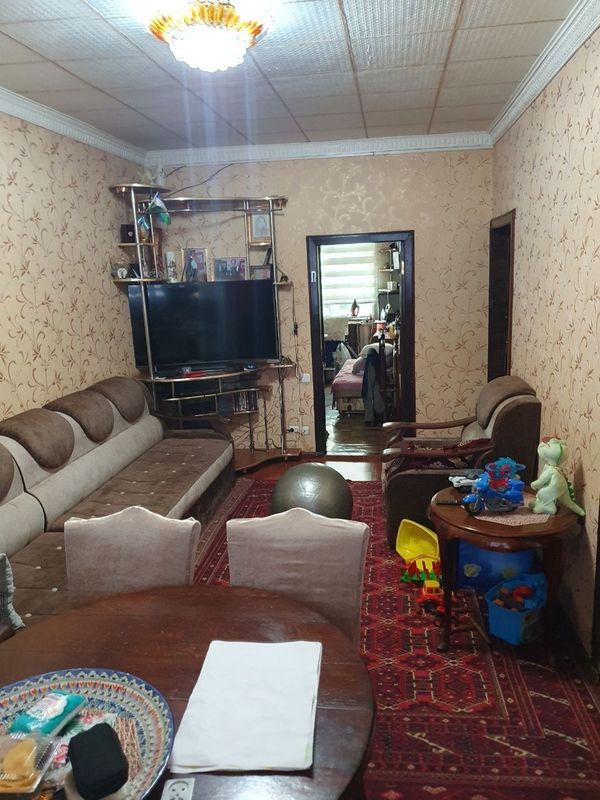 Срочно продаётся 3 комнатная квартира на ТТЗ-2 Срочно продаётся 3 комнатная квартира на ТТЗ-2