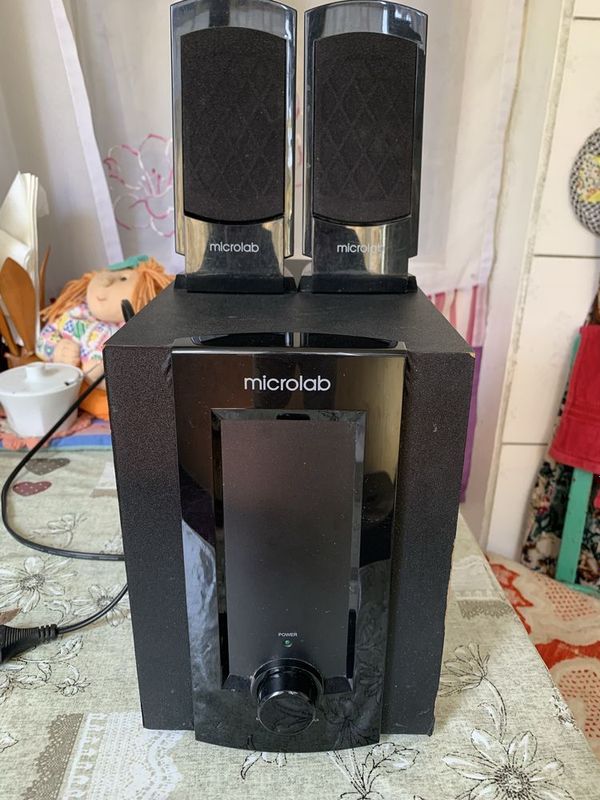 Продаю microlab bluetooth сабвуфер колонки