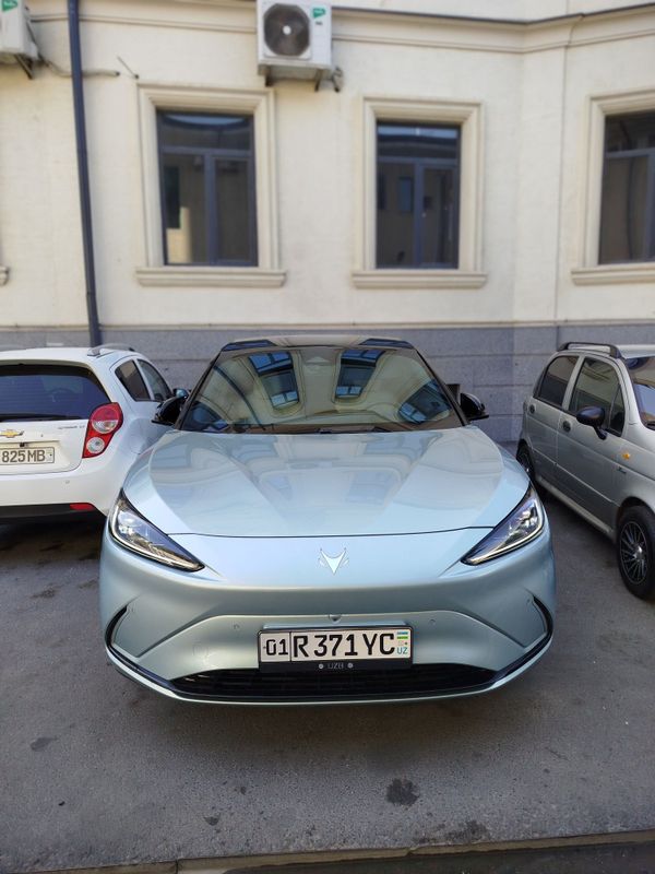 Arcfox 2023 electromobil vikupga beriladi Arcfox 2023 electromobil vikupga beriladi