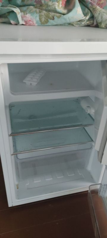 Продаю холодильник в хорошем состоянии Продаю холодильник в хорошем состоянии