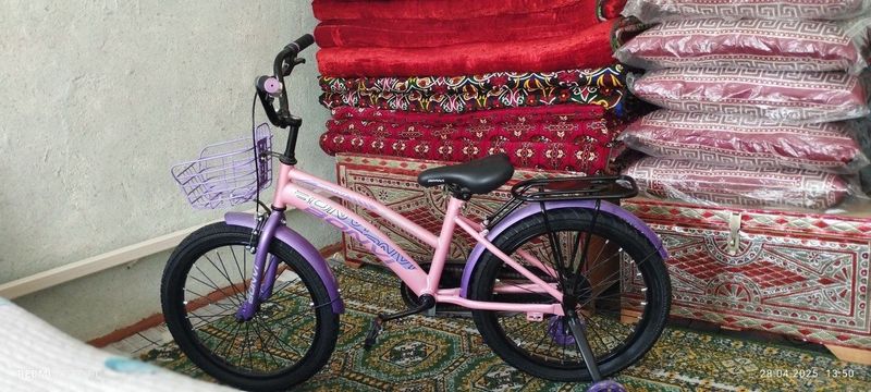 Velik sotiladi yengide turipti Velik sotiladi yengide turipti