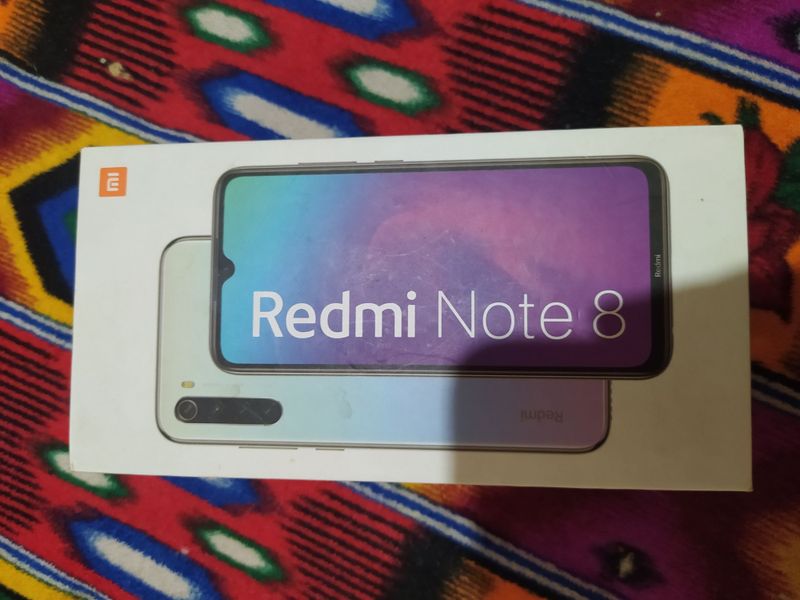 Redmi not 8 rangi ko'k