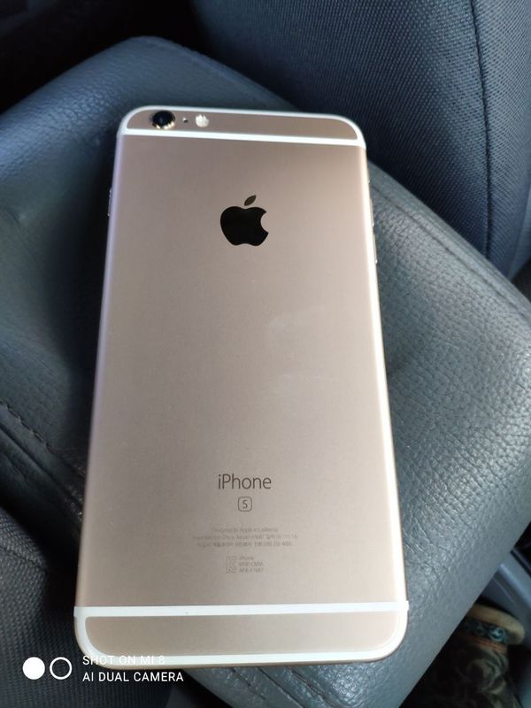 Iphone 6s 16 gb plus holati ideal sotiladi