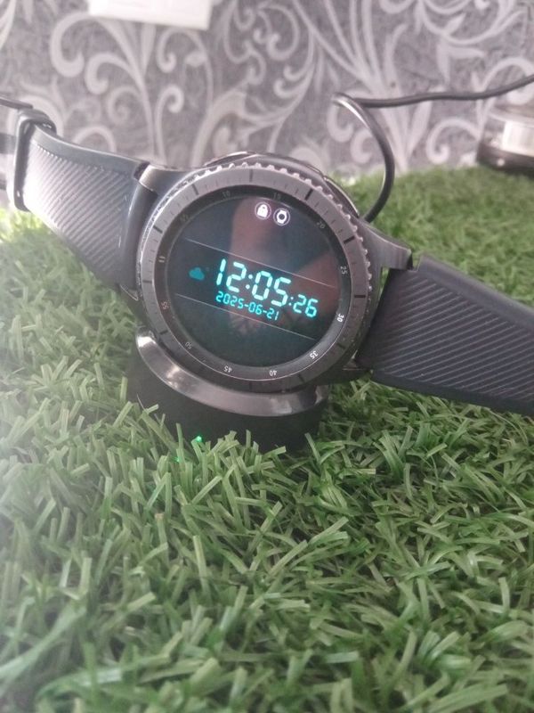Samsung gear 3 whatch Samsung gear 3 whatch