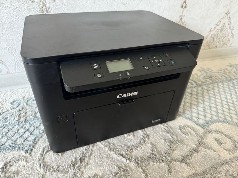 Продам 3в1 принтер Canon MF113W