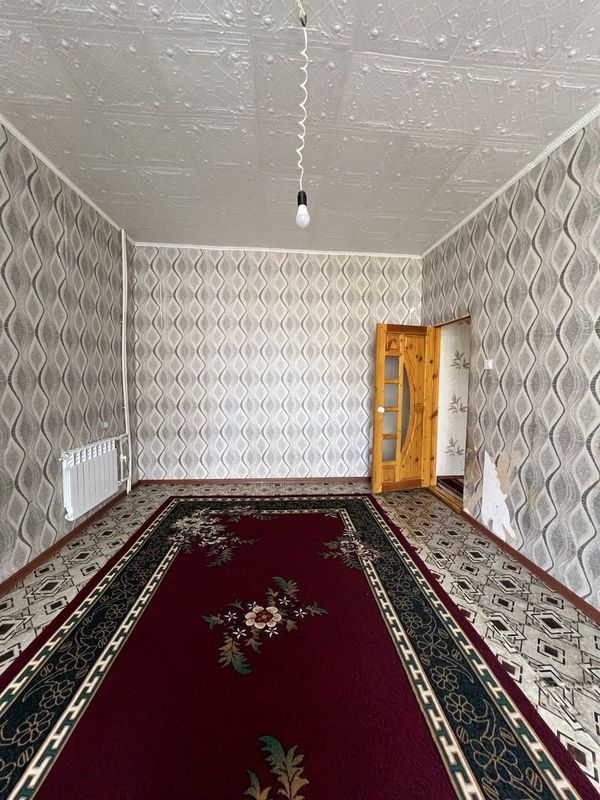1 xonalik kvartira sotiladi.