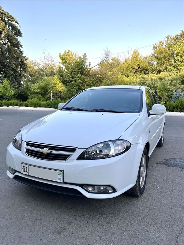 Chevrolet Gentra 2020 года, 3-я позиция (VIP) Chevrolet Gentra 2020 года, 3-я позиция (VIP)