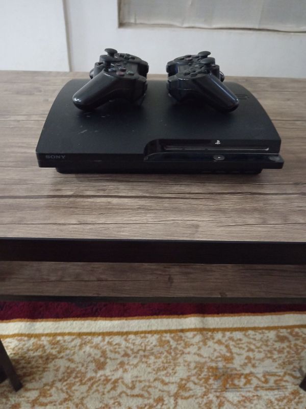 Продаётся PS 3 в хорошем состоянии Продаётся PS 3 в хорошем состоянии