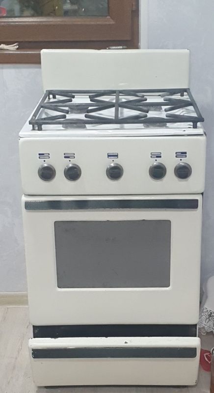 Gaz plita sotiladi Gaz plita sotiladi