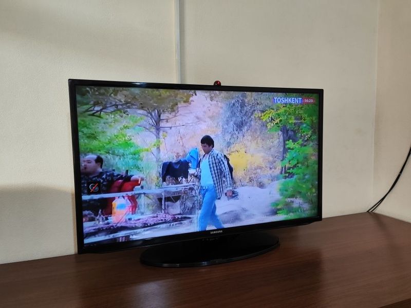 Televizor Samsung 40 tali Televizor Samsung 40 tali