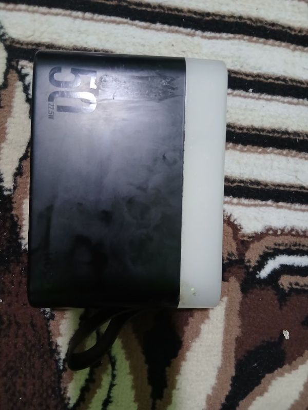 Power bank holati yaxshi Power bank holati yaxshi