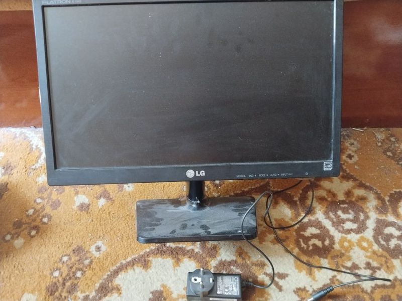 Продам монитор LG 19 Продам монитор LG 19