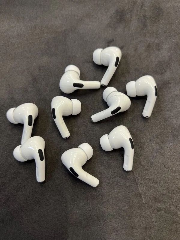 Airpods pro 1/Pro 2/3 левый или правый наушник original