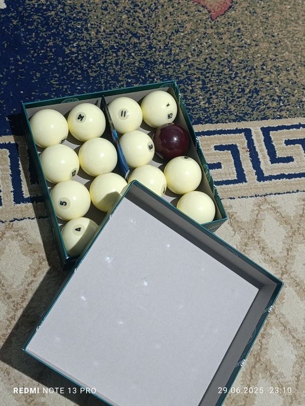 Pod orginal aramith billiard sharlari Pod orginal aramith billiard sharlari