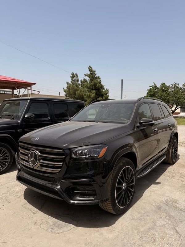 Mercedes-Benz GLS 450 Mercedes-Benz GLS 450
