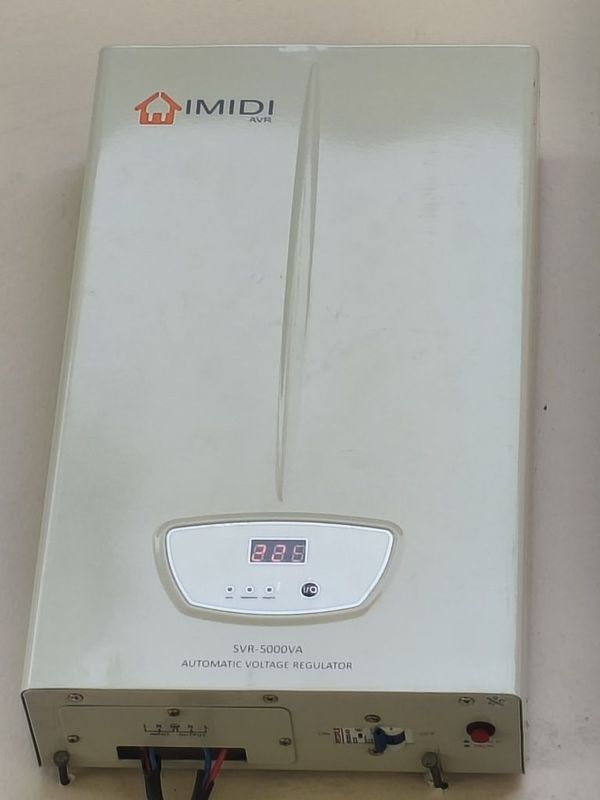 Stabizator 5000 VA Stabizator 5000 VA