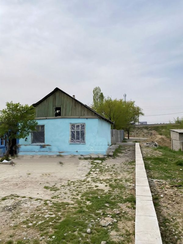 Продам Дом. Земли 8 соток. Янгихаетском районе.