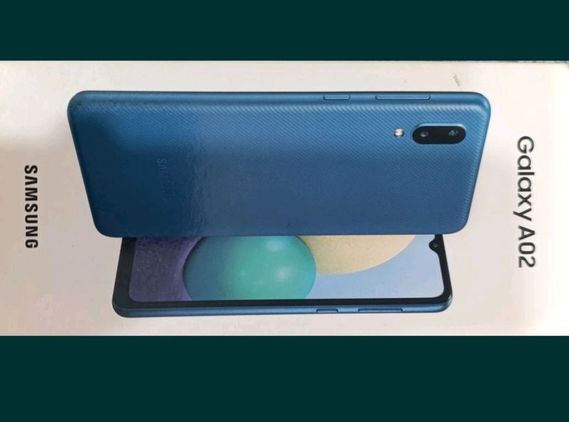 Телефон Samsung Galaxy A02 Телефон Samsung Galaxy A02