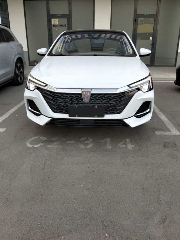 Roewe i6Max 505 км без пробег