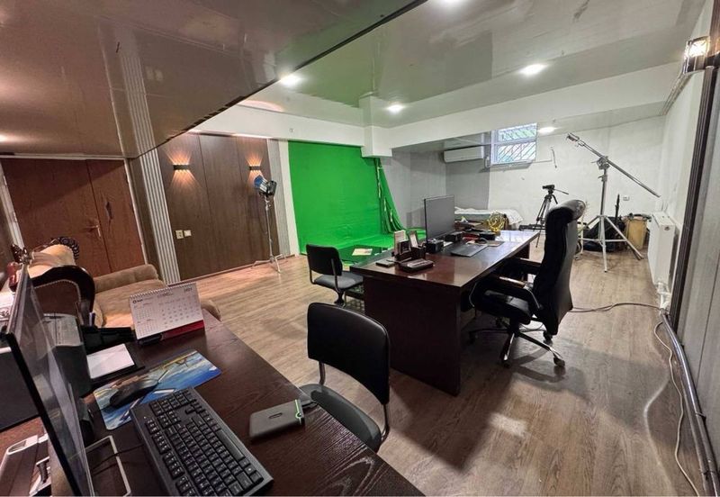 Аренда под офис метро Гафур Гулям, Ганга ц15 мойка 100м2 700$ торг.