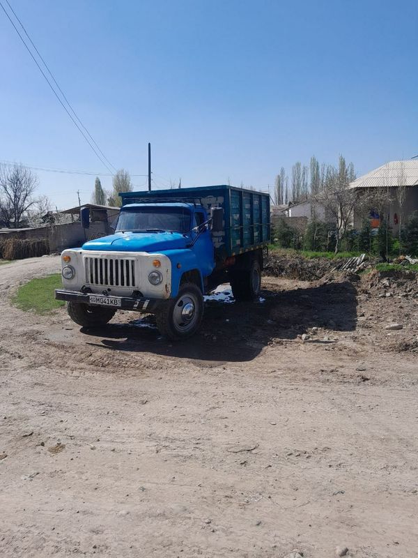 Gaz 53 sotiladi. . Gaz 53 sotiladi. .