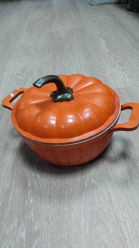 qovoq qozon sotiladi
