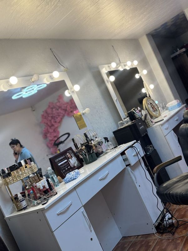 Salon uchun mebel
