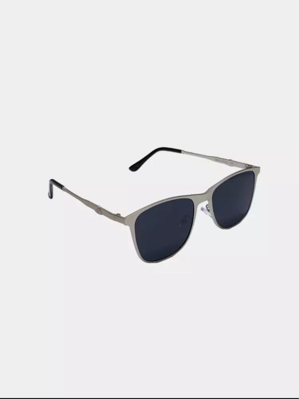 Maybach quyoshdan himoya koʻzoynaklar Wayfarer Maybach quyoshdan himoya koʻzoynaklar Wayfarer