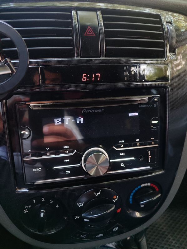 Pioneer 705 sotiladi. Pioneer 705 sotiladi.