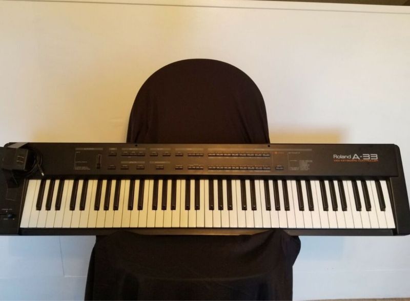 Roland A-33 Midi Keyboard Controller 76 semi-weighted keys.