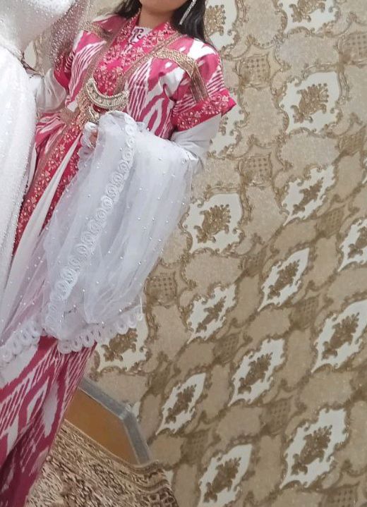 Mana shu ansambil sotiladi Manzil Qashqadaryo Mana shu ansambil sotiladi Manzil Qashqadaryo