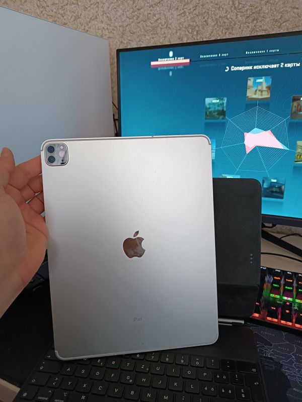 Продаю apple ipad pro 12.9 (4th gen) 256 sim Продаю apple ipad pro 12.9 (4th gen) 256 sim
