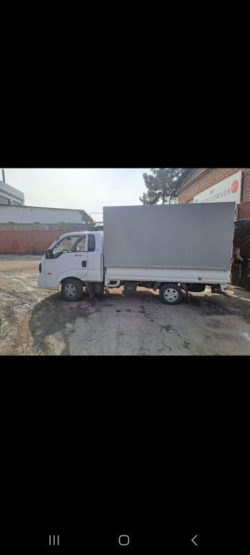 Sotiladi Kia bongo 2700 Sotiladi Kia bongo 2700