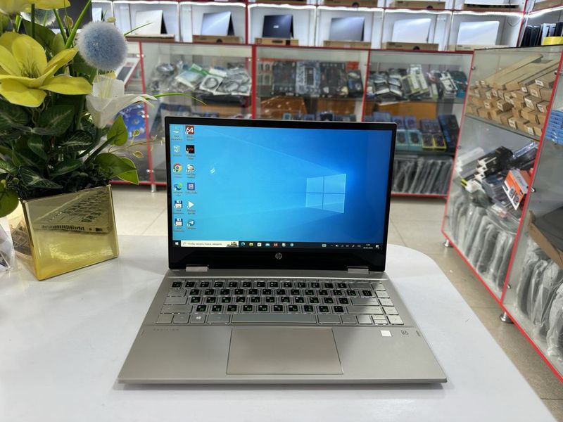hp pavilion x360 sensor ekranlik core i5 keldi 8/512 ssd lik ucharidan hp pavilion x360 sensor ekranlik core i5 keldi 8/512 ssd lik ucharidan