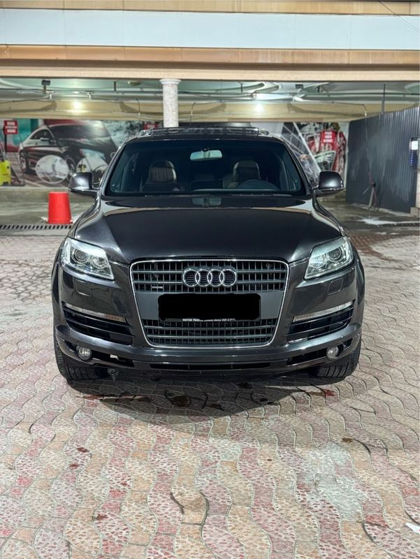 Audi Q7 2007 yil Audi Q7 2007 yil