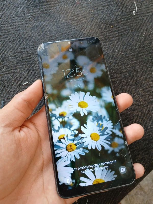 Samsung a 12 sotiladi Samsung a 12 sotiladi