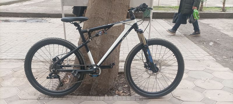 Немецкий mtb 2х подвес lakes Немецкий mtb 2х подвес lakes