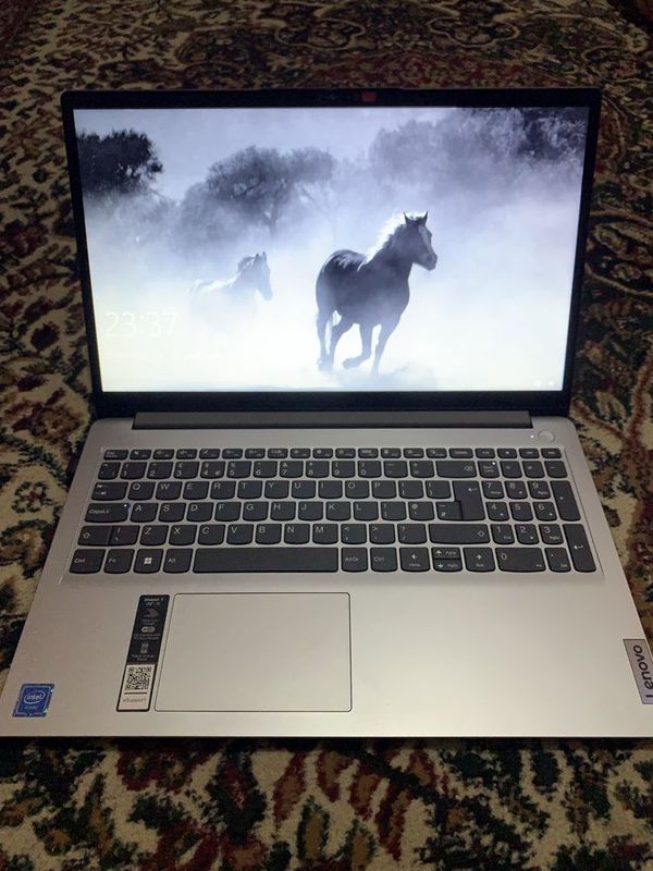 Lenovo Ideapad….. Lenovo Ideapad…..