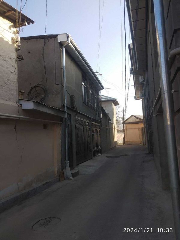 Arenda tinchli metro 3 xona