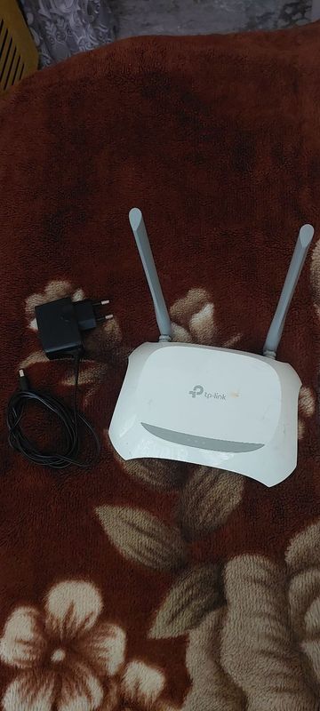 Продаётся роутр Tp-link Продаётся роутр Tp-link