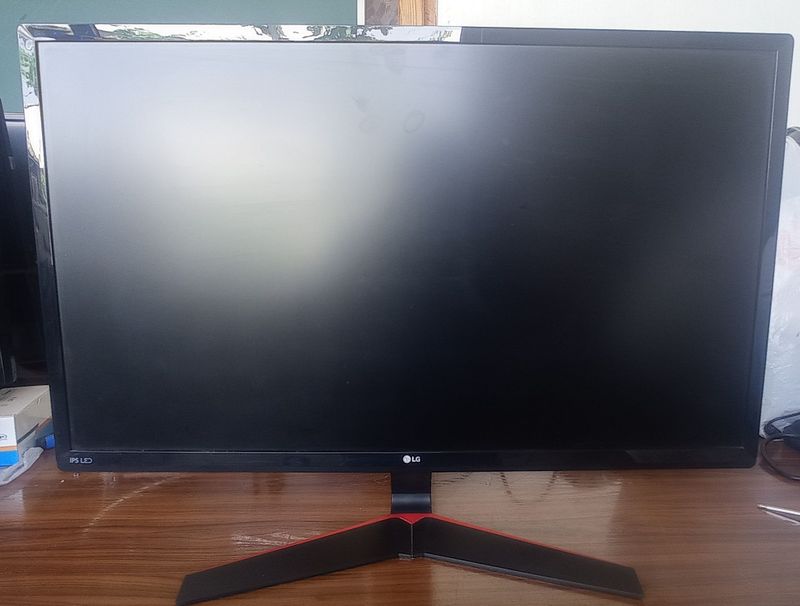 Продаётся мониторы LG 27 75ghz Продаётся мониторы LG 27 75ghz