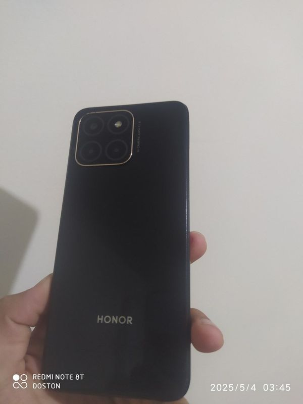 Honor X6 hamma narsasi o'ziniki almashmagan. Honor X6 hamma narsasi o'ziniki almashmagan.