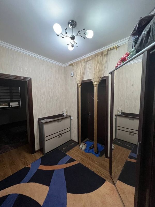 Срочно сдаётся 3 комнатная квартира Срочно сдаётся 3 комнатная квартира